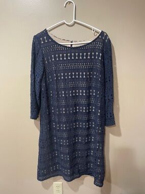 Sharagano Navy Lace Shift Dress with Nude Lining